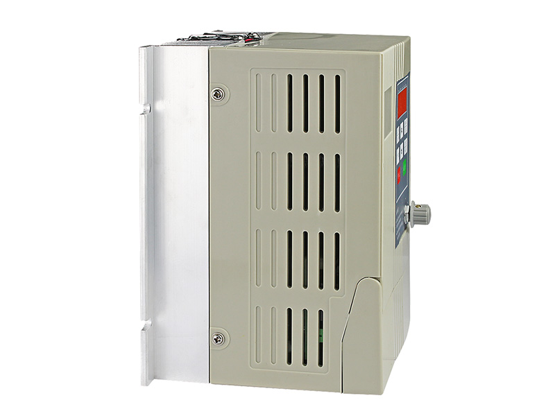 3000H通用變頻器，三相通用變頻器，變頻器生產(chǎn)廠家，變頻器價(jià)格