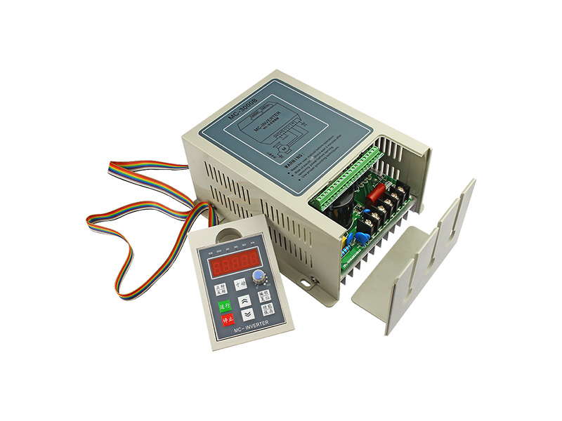 3000B通用變頻器，220V通用變頻器，三相變頻器，變頻調(diào)速器